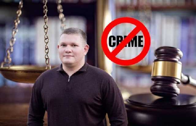 Вместо того, чтобы прятаться от правоохранительных органов, Иван Клипа метит в “Слуги народа”