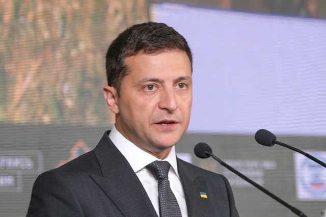 Зеленський поскаржився, що епідемія коронавірусу гальмує турборежим