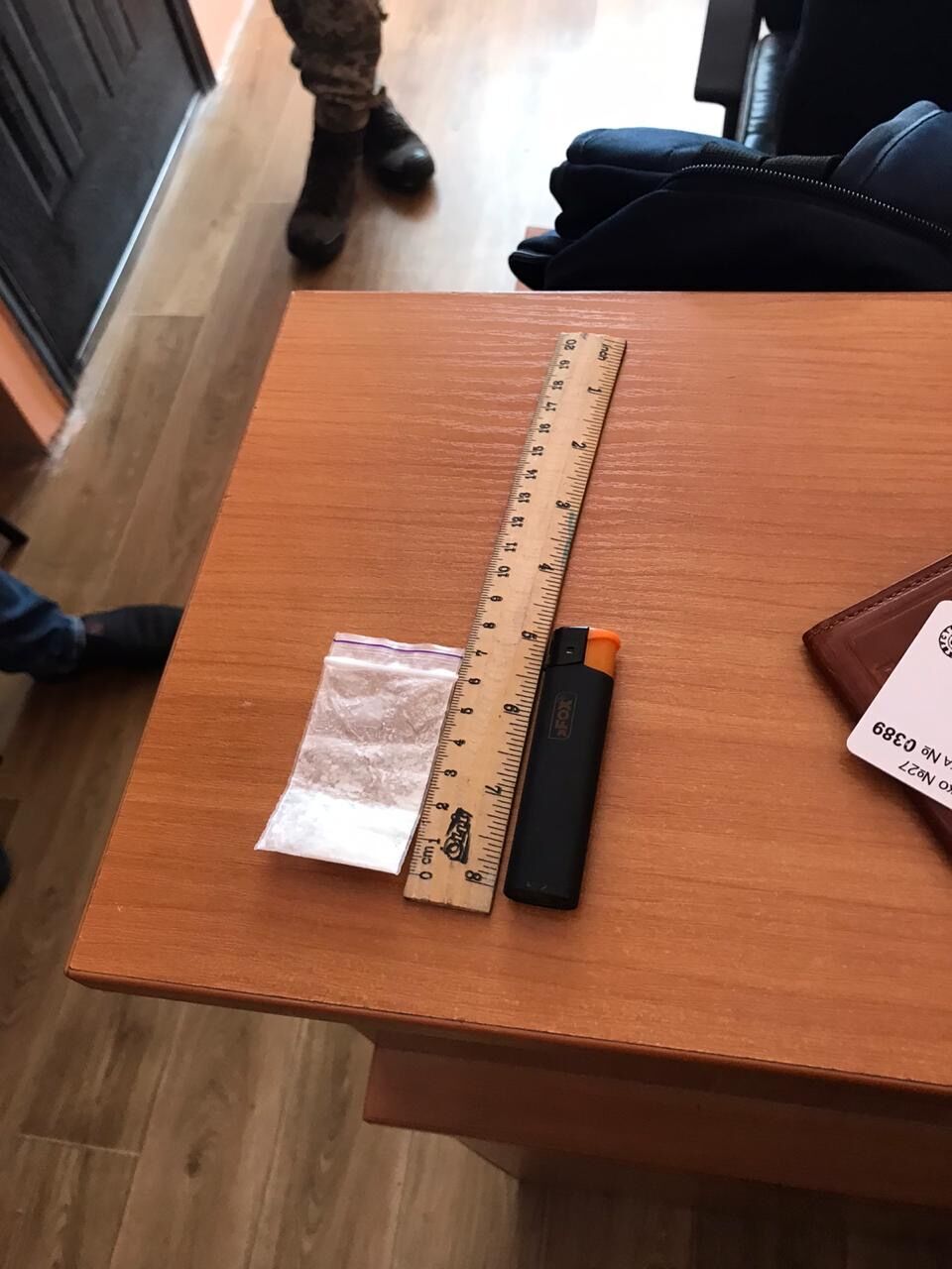 Правоохоронці викрили схему незаконного виготовлення та збуту наркотиків військовослужбовцям