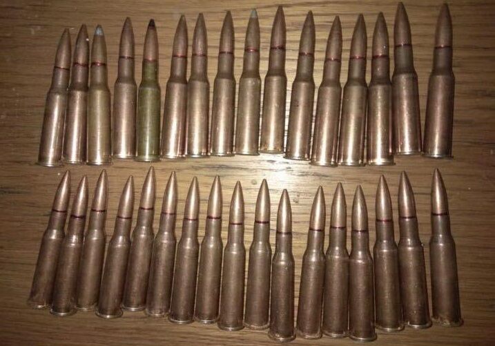 Правоохоронці затримали громадянина на спробі збуту зброї та боєприпасів з ООС