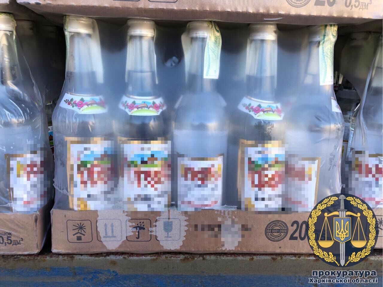У Харкові вилучили близько 25 тис пляшок алкоголю з підробленими акцизними марками