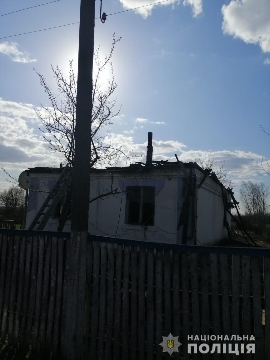 Поліція Київщини розслідує факт загибелі трьох малолітніх дітей внаслідок пожежі