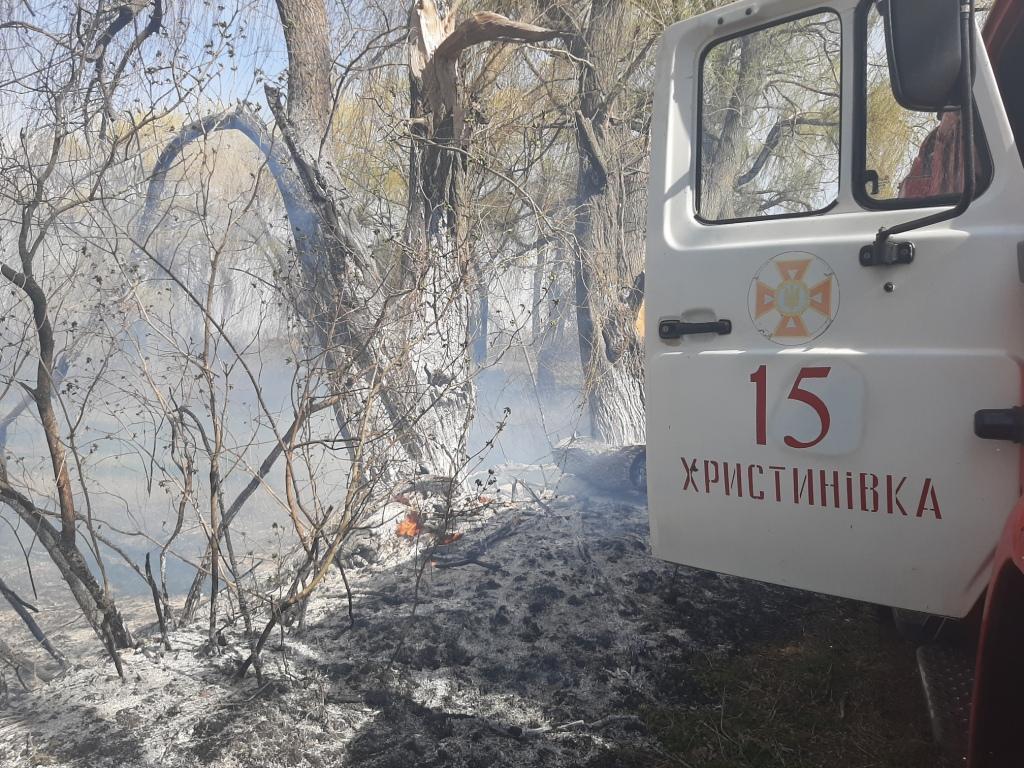 Черкаська область: минулої доби рятувальники ліквідували 21 пожежу (ВІДЕО)
