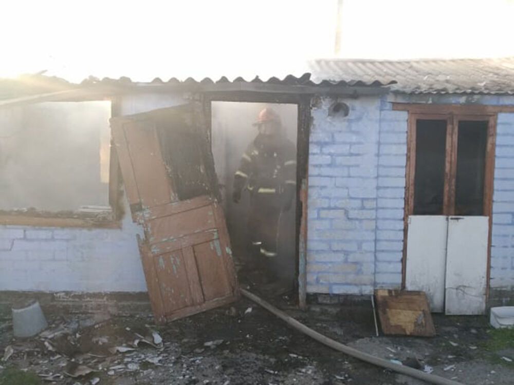 Миколаївська область: вогнеборці загасили 4 пожежі у приватних житлових секторах