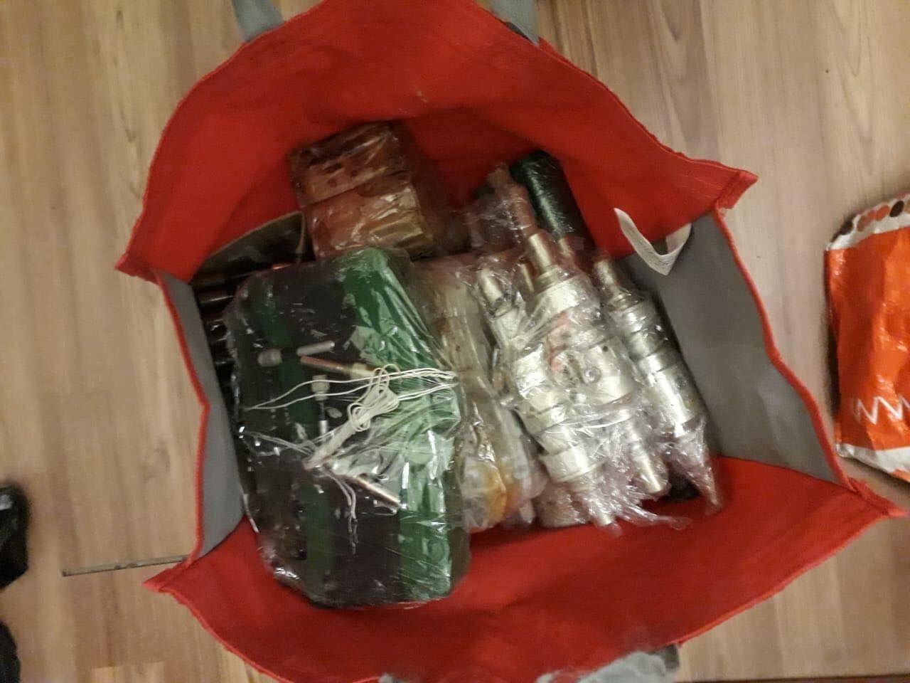 Правоохоронці затримали громадянина на спробі збуту зброї та боєприпасів з ООС