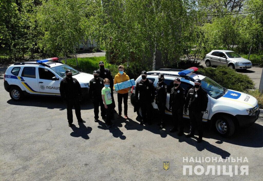 Поліцейські підготували сюрприз до Дня народження сина загиблого правоохоронця Віктора Саєнка