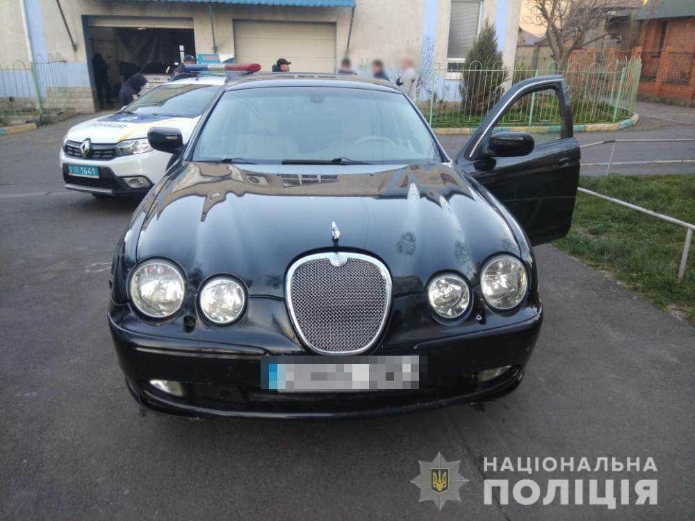 Правоохоронці оперативно затримали чоловіка, який викрав автомобіль у жителя Білгорода-Дністровського