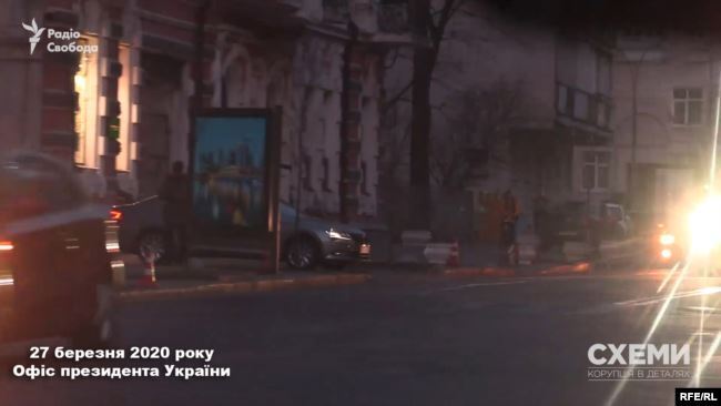 Друг Коломойського тричі за тиждень таємно приїжджав в ОП перед голосуванням «антиколомойского» закону, – розслідування