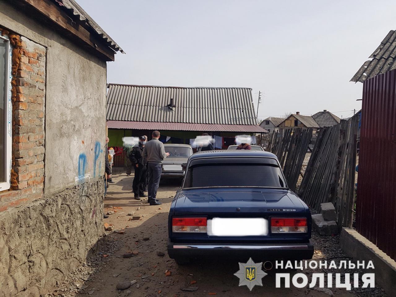 Поліція Закарпаття затримала трьох активних учасників бійки в Берегові