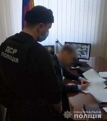 На Дніпропетровщині поліція викрила посадовців міської ради у розкраданні понад мільйона гривень бюджетних коштів