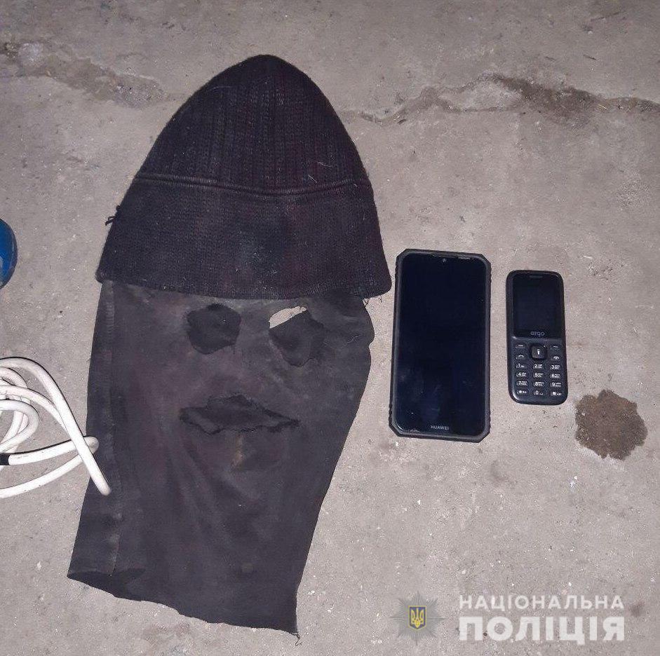 На Дніпропетровщині поліція затримала етнічну групу, яка «спеціалізувалася» на розбійних нападах на фермерів