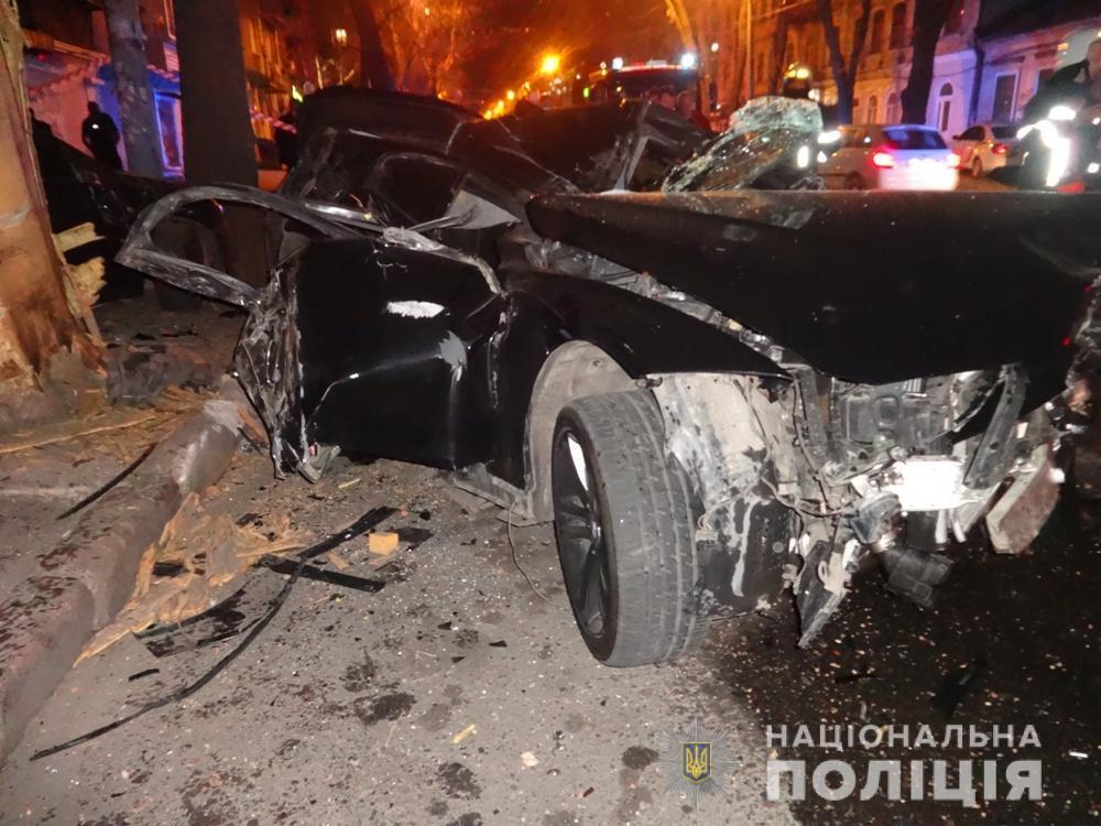 Правоохоронці розслідують обставини смертельної ДТП в Приморському районі Одеси