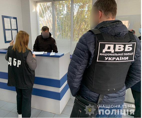 На Харківщині внутрішня безпека поліції викрила групу «чорних» лісорубів (ВІДЕО БУДЕ ДОДАНО)