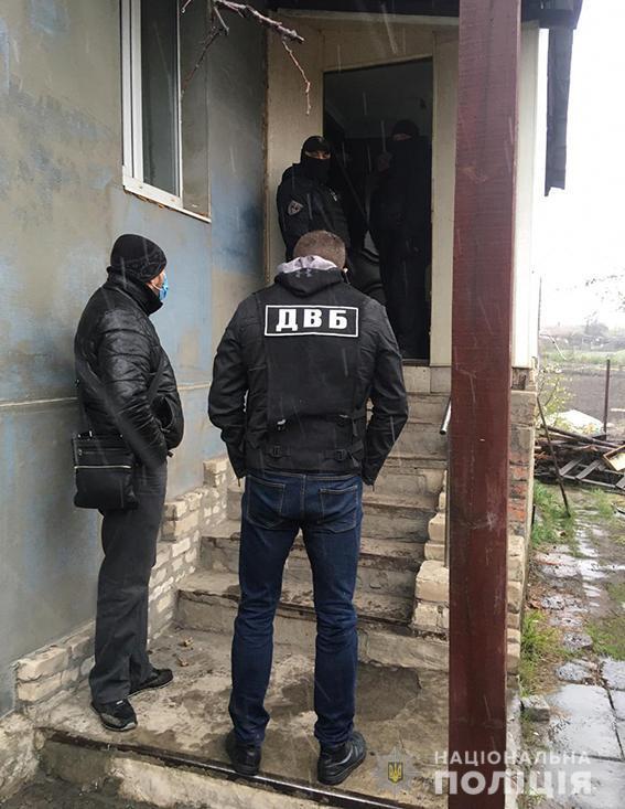 На Харківщині викрито групу злодіїв, які обкрадали будинки