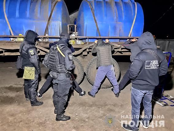 Одеські поліцейські затримали  групу злодіїв