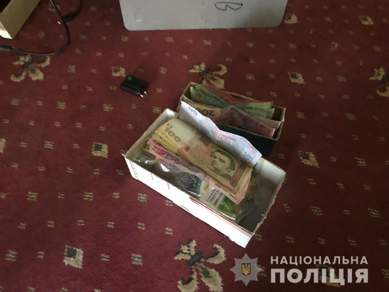 Правоохоронці припинили діяльність двох нелегальних гральних закладів у місті Южне