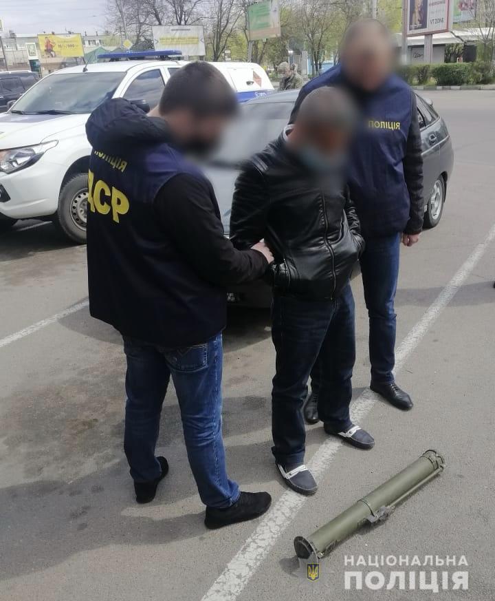 У  Херсоні за продаж боєприпасів поліцейські затримали чоловіка