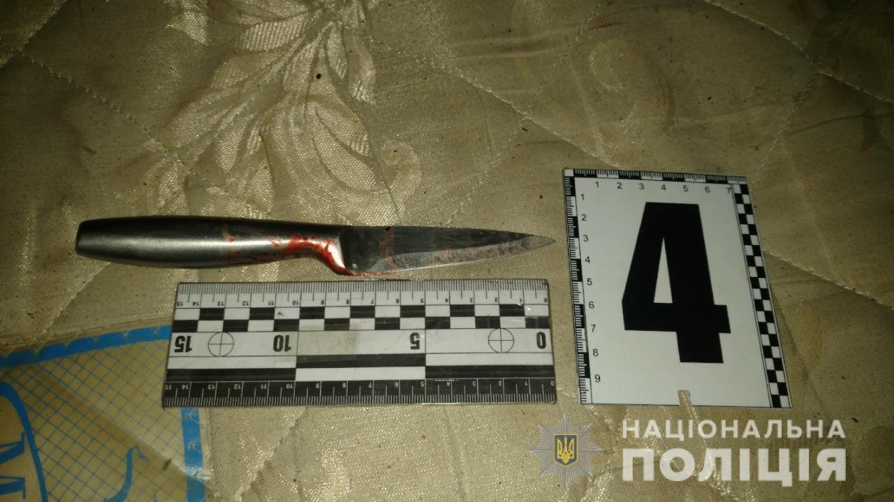 В Ізмаїлі поліцейські затримали місцевого жителя за підозрою у нанесенні ножових поранень своєму знайомому
