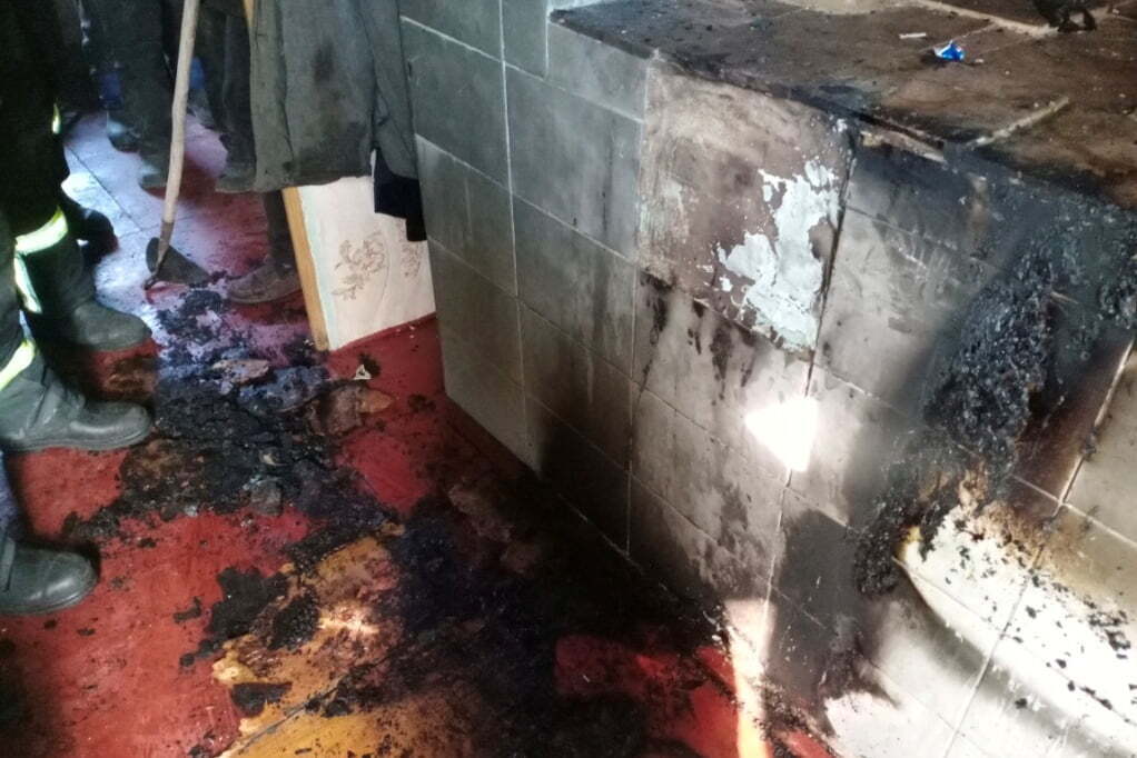Чернігівська область: дитячі пустощі з вогнем призвели до пожежі