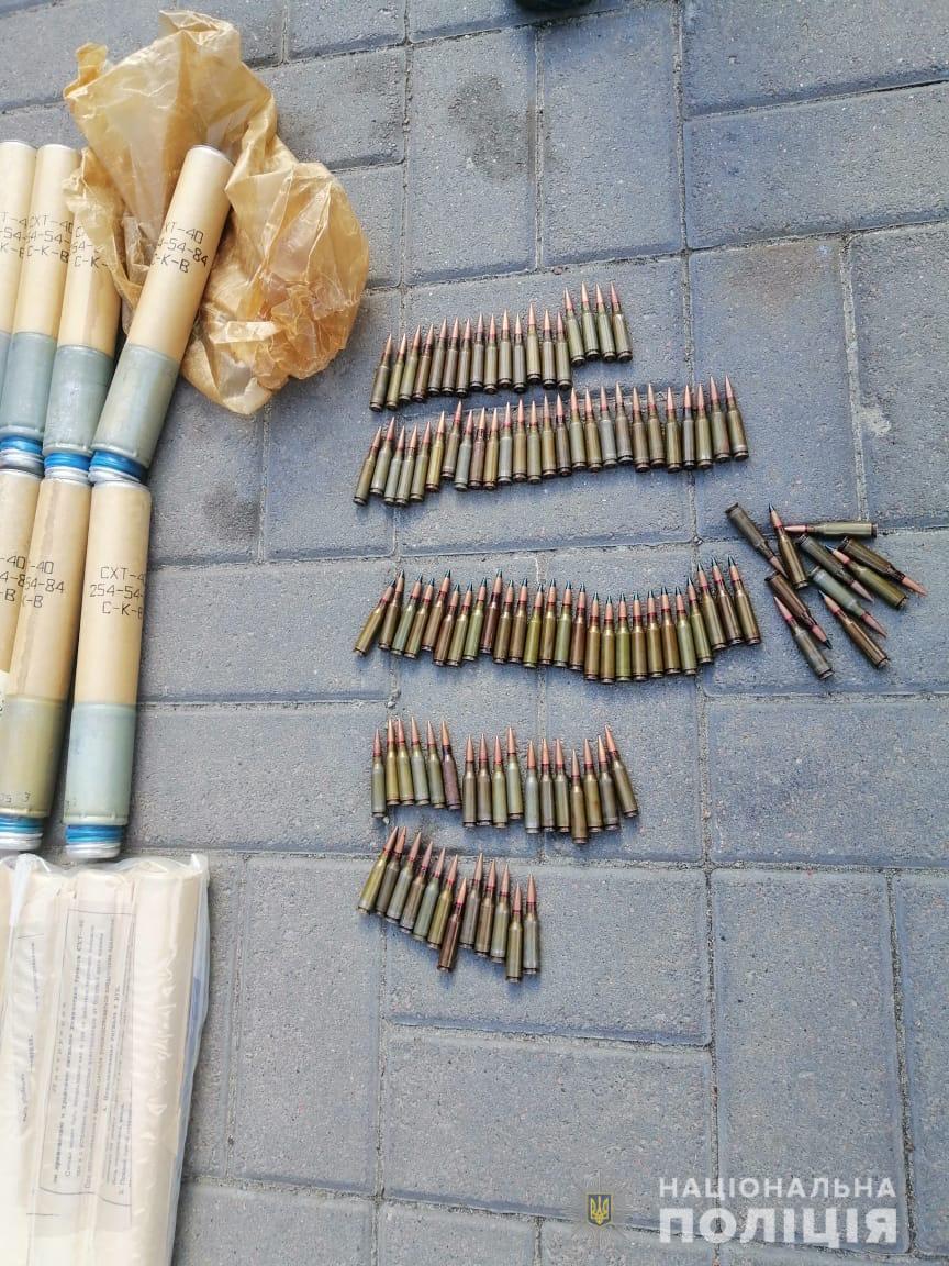 На Київщині затримано військовослужбовця за незаконний збут боєприпасів