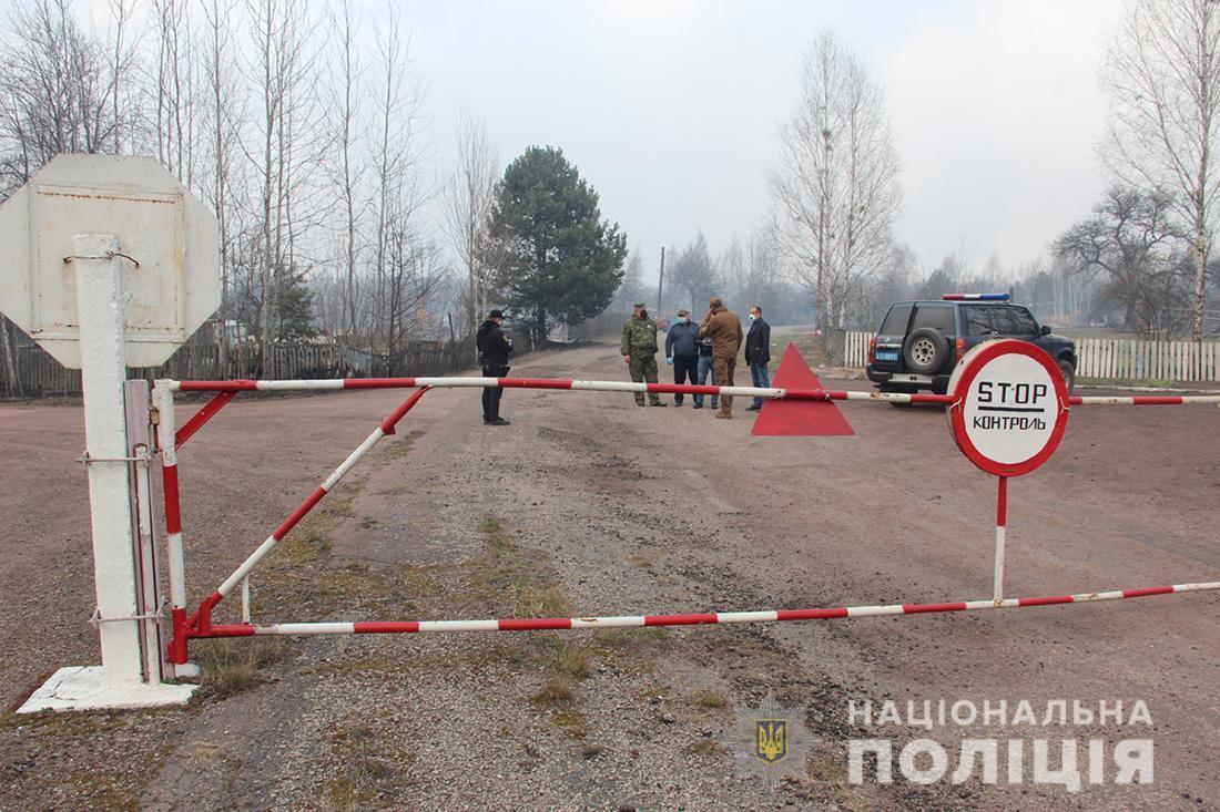 Поліція Житомирщини розслідує причини пожеж у лісах області