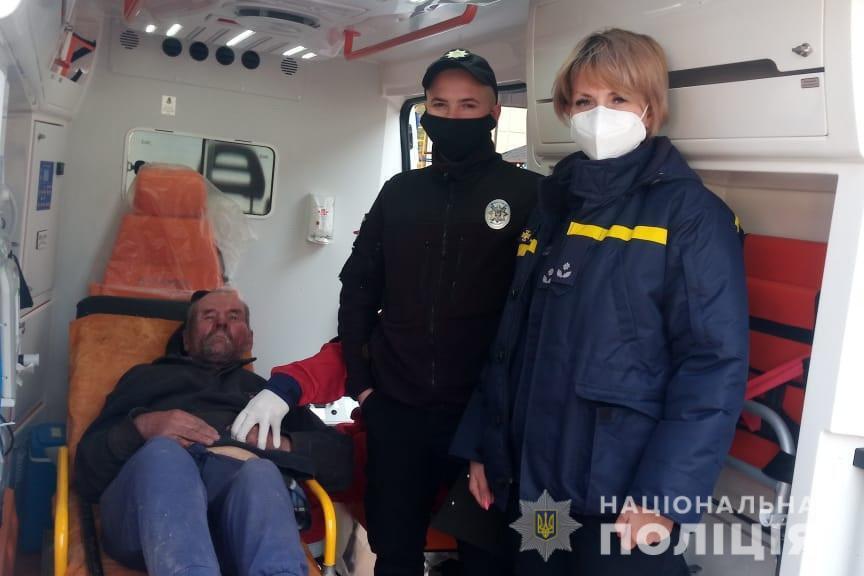 На Луганщині правоохоронці розшукали безвісти зниклого дідуся