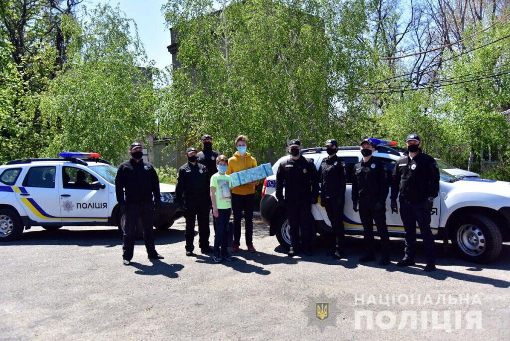 Поліцейські підготували сюрприз до Дня народження сина загиблого правоохоронця Віктора Саєнка