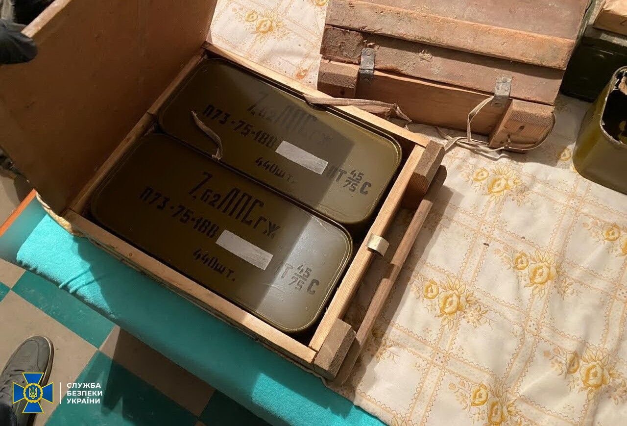 На Дніпропетровщині СБУ викрила угруповання торгівців зброєю