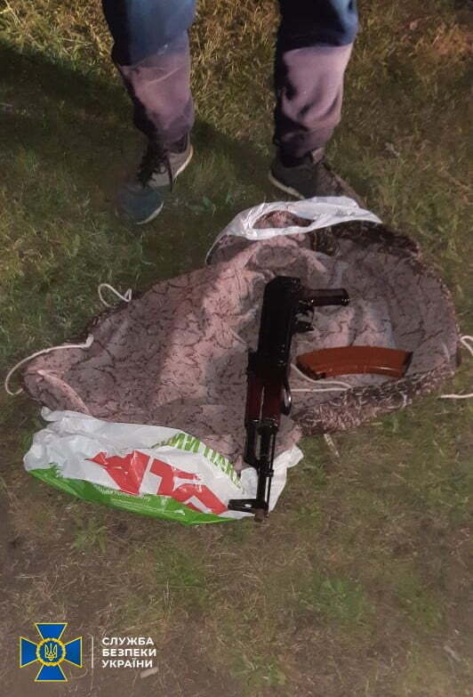 На Дніпропетровщині СБУ викрила угруповання торгівців зброєю