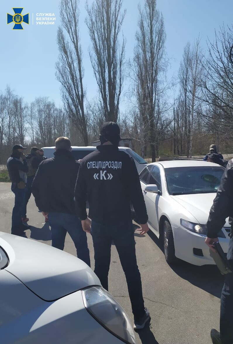 На Луганщині СБУ викрила на корупції начальна відділу превенції Нацполіції та двох патрульних (відео)