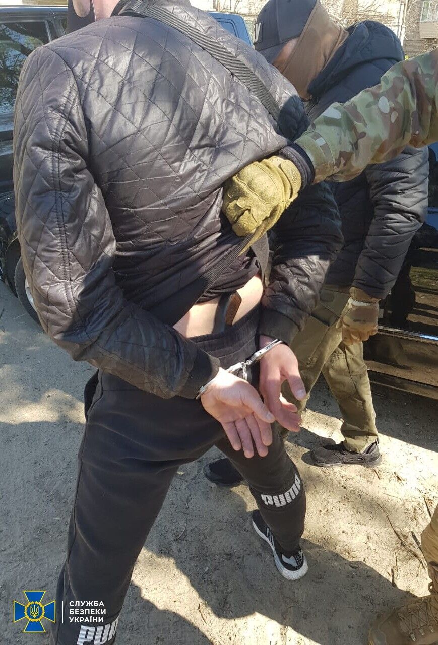 У Дніпрі СБУ блокувала діяльність злочинного угруповання, причетного до вчинення терактів у різних регіонах України