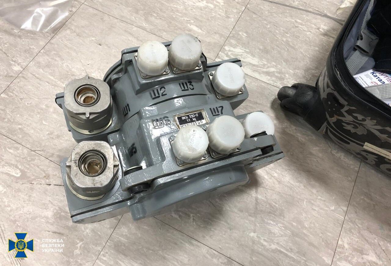 СБУ блокувала незаконне вивезення з країни комплектуючих до бронетехніки