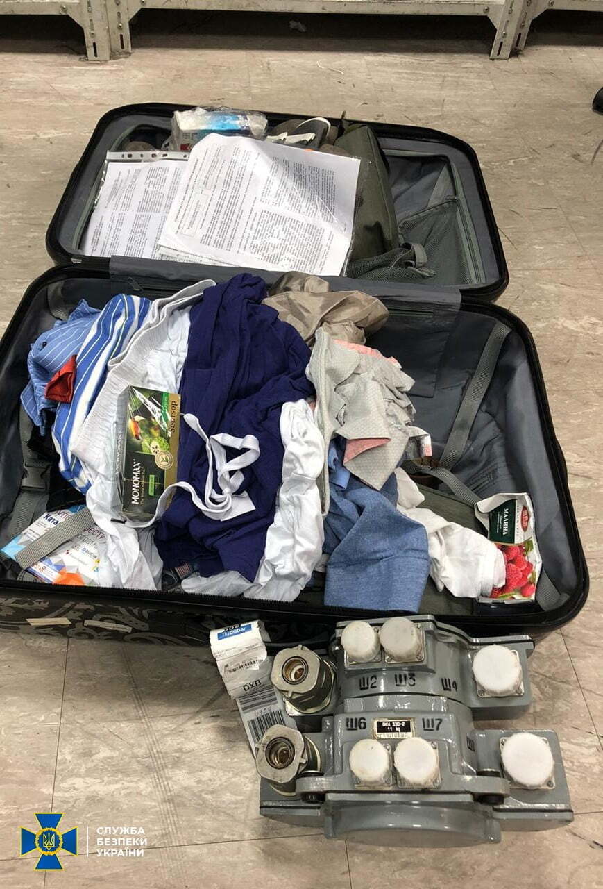 СБУ блокувала незаконне вивезення з країни комплектуючих до бронетехніки