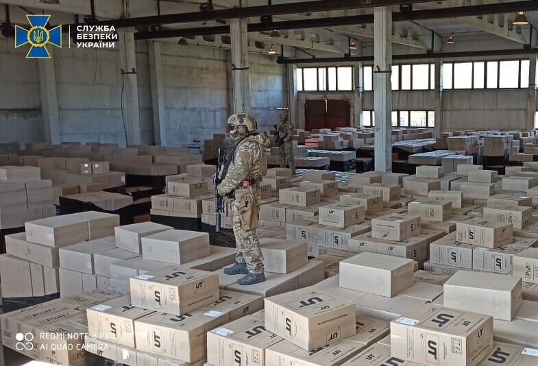 СБУ вилучила на Дніпропетровщині контрафактні цигарки на майже 100 мільйонів гривень (відео)