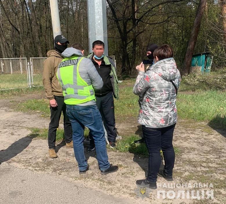 У столиці правоохоронці викрили канал нелегальної міграції іноземців