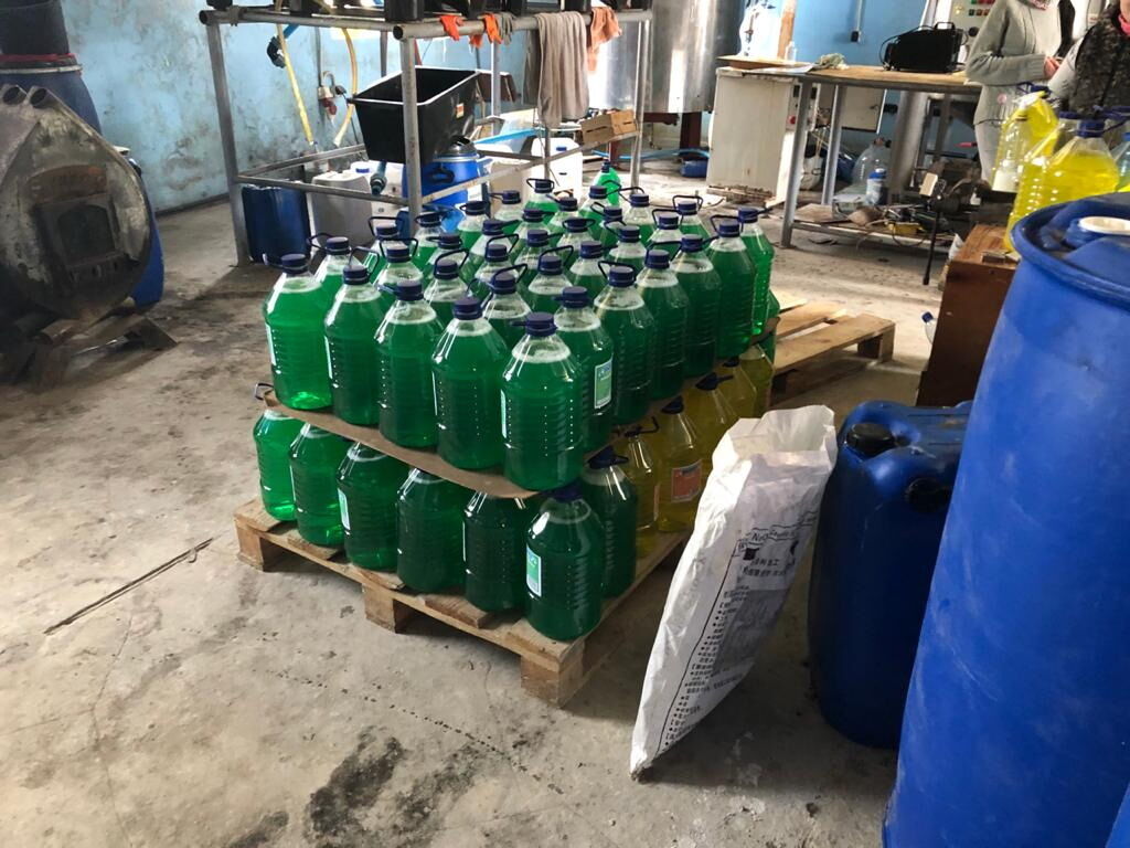 На Сумщині припинено виробництво та реалізацію фальсифікованого антисептика (ФОТО)