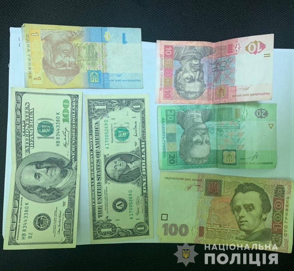 Одеські правоохоронці затримали приїжджого, який обікрав помешкання літнього одесита