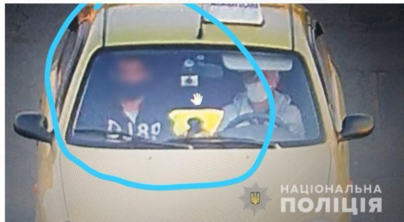 У Херсоні оперативники затримали нападника на фінансові установи