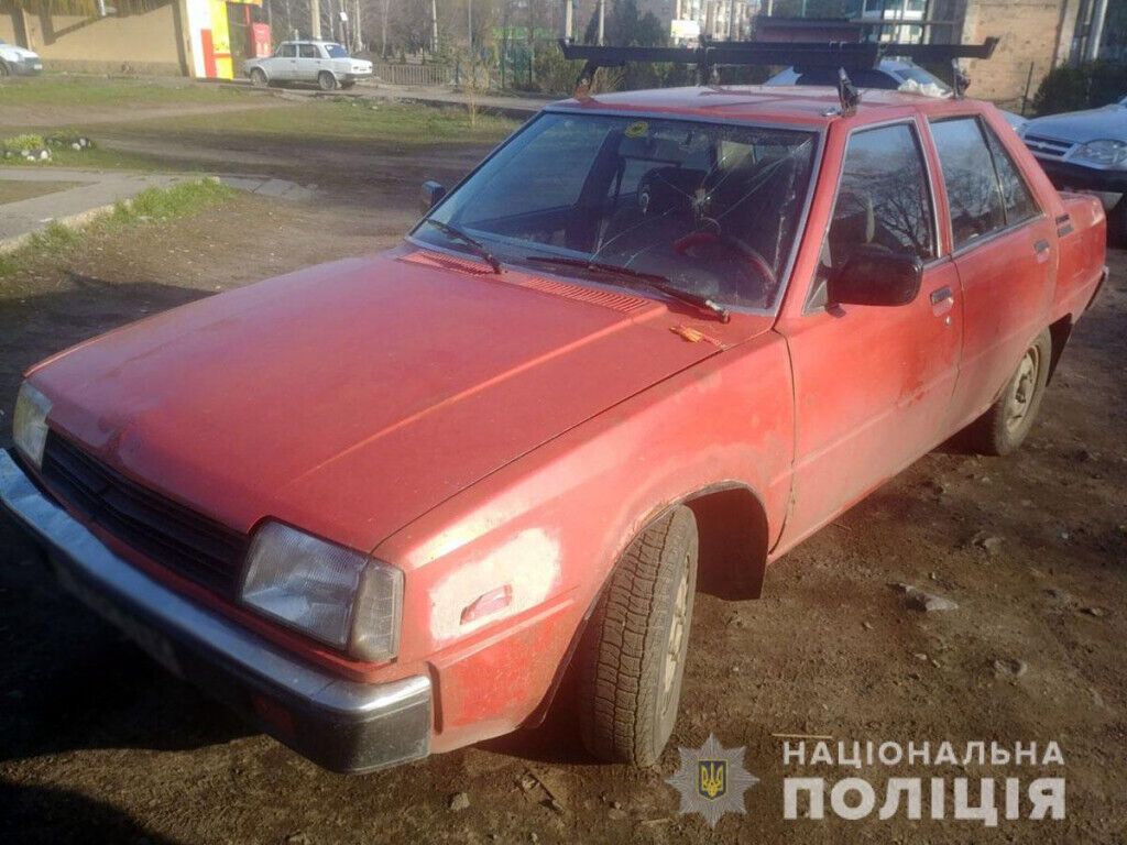 Поліцейські повідомили про підозру трьом краматорчанам за угон автомобіля