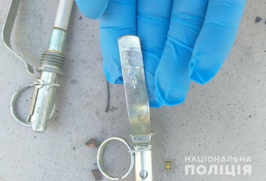 У Києві за продаж зброї поліцейські затримали військовослужбовця