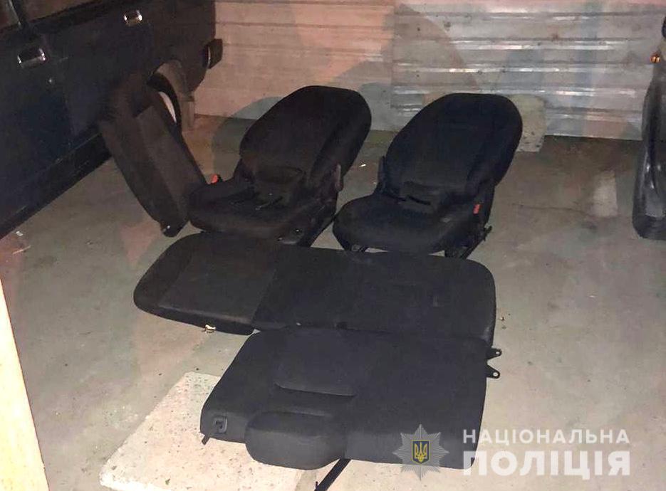 Правоохоронці встановили підозрюваних у викраденні іномарки жителя Суворовського району