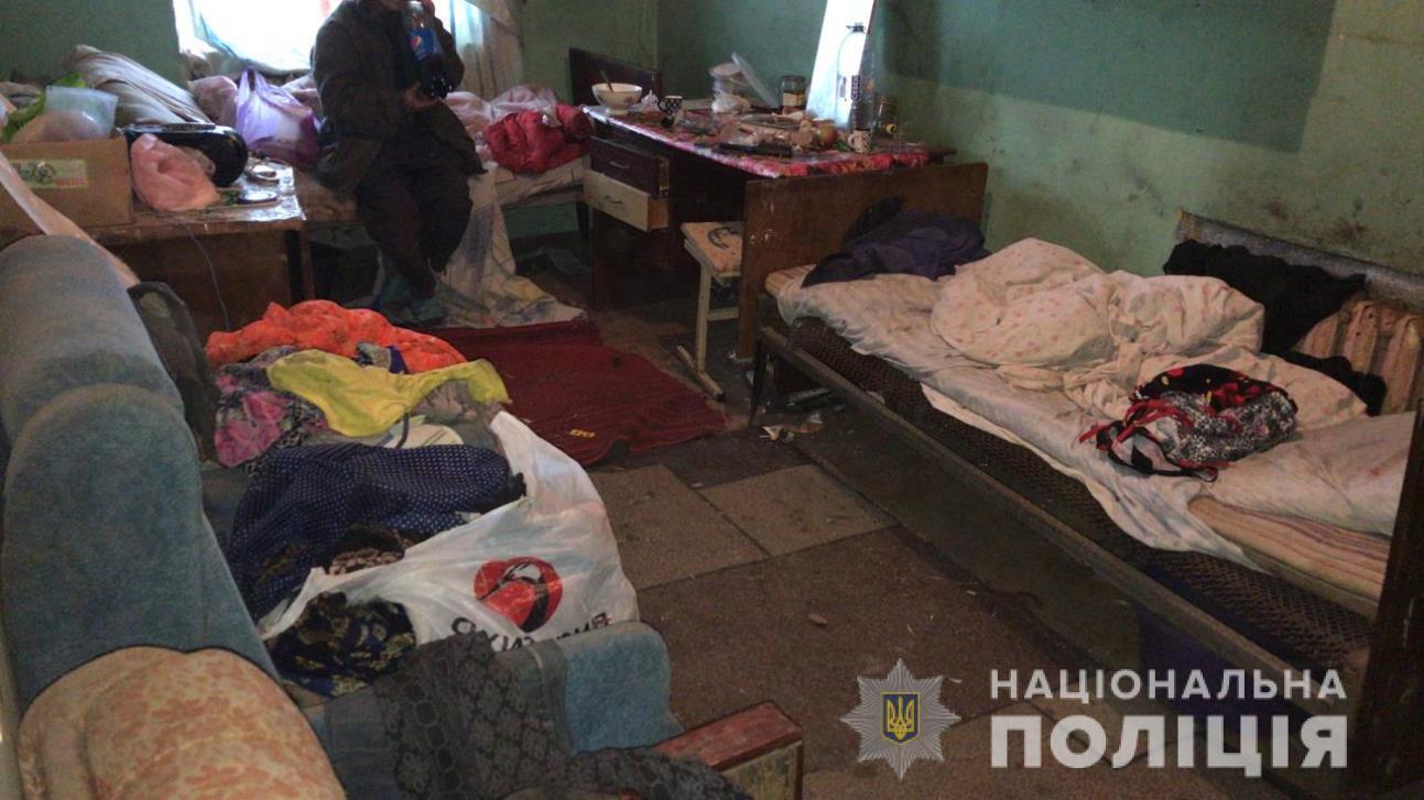 На Харківщині поліцейські викрили осіб, які вербували людей для трудової експлуатації