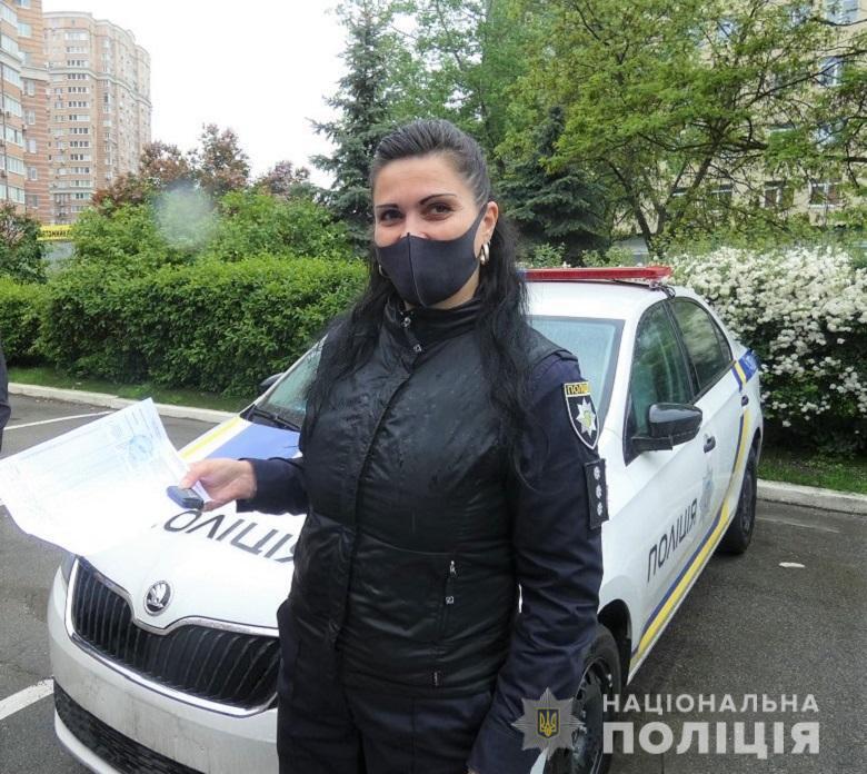 Іноземні партнери передали столичним поліцейським службові автівки та технічне обладнання