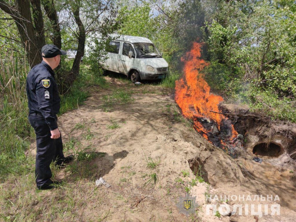 Слов’янські поліцейські знищили близько 30 кілограмів наркотиків, вилучених під час оперативних та слідчих заходів