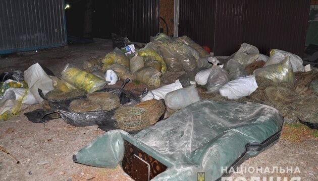 На Черкащині знешкодили банду браконьєрів,  яка щодня виловлювала тонни риби