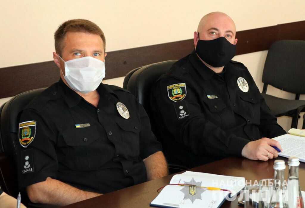 Поліцейські Донеччини взяли участь у круглому столі з питань захисту прав затриманих