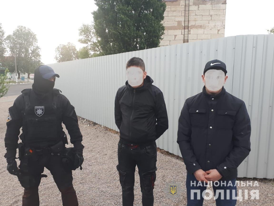 На Херсонщині поліція затримала кримінальний дует шахраїв-гастролерів