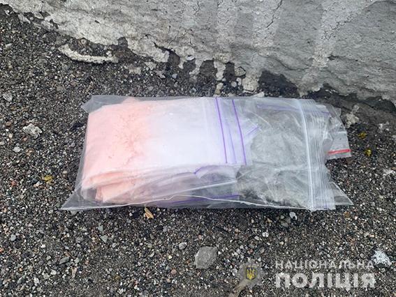 На Донеччині внутрішня безпека затримала поліцейського за хабарництво