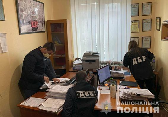 Слідчому харківської поліції оголошено про підозру у приховуванні злочину