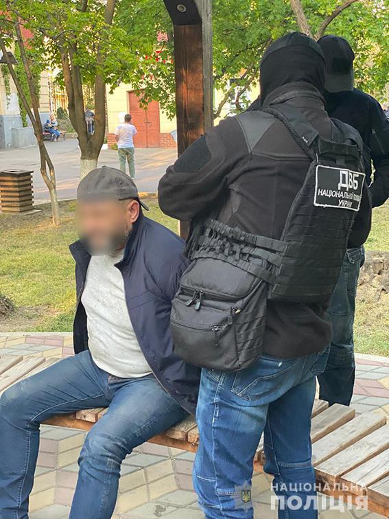 В Одеській області поліція затримала організатора групи «чорних» рієлторів